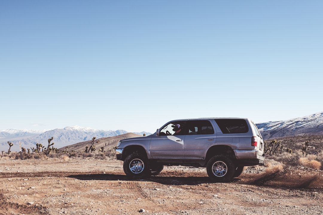 Troubleshooting Intermittent Dashboard Cracking in 2003–2009 Toyota 4Runner and FJ Cruiser Interiors